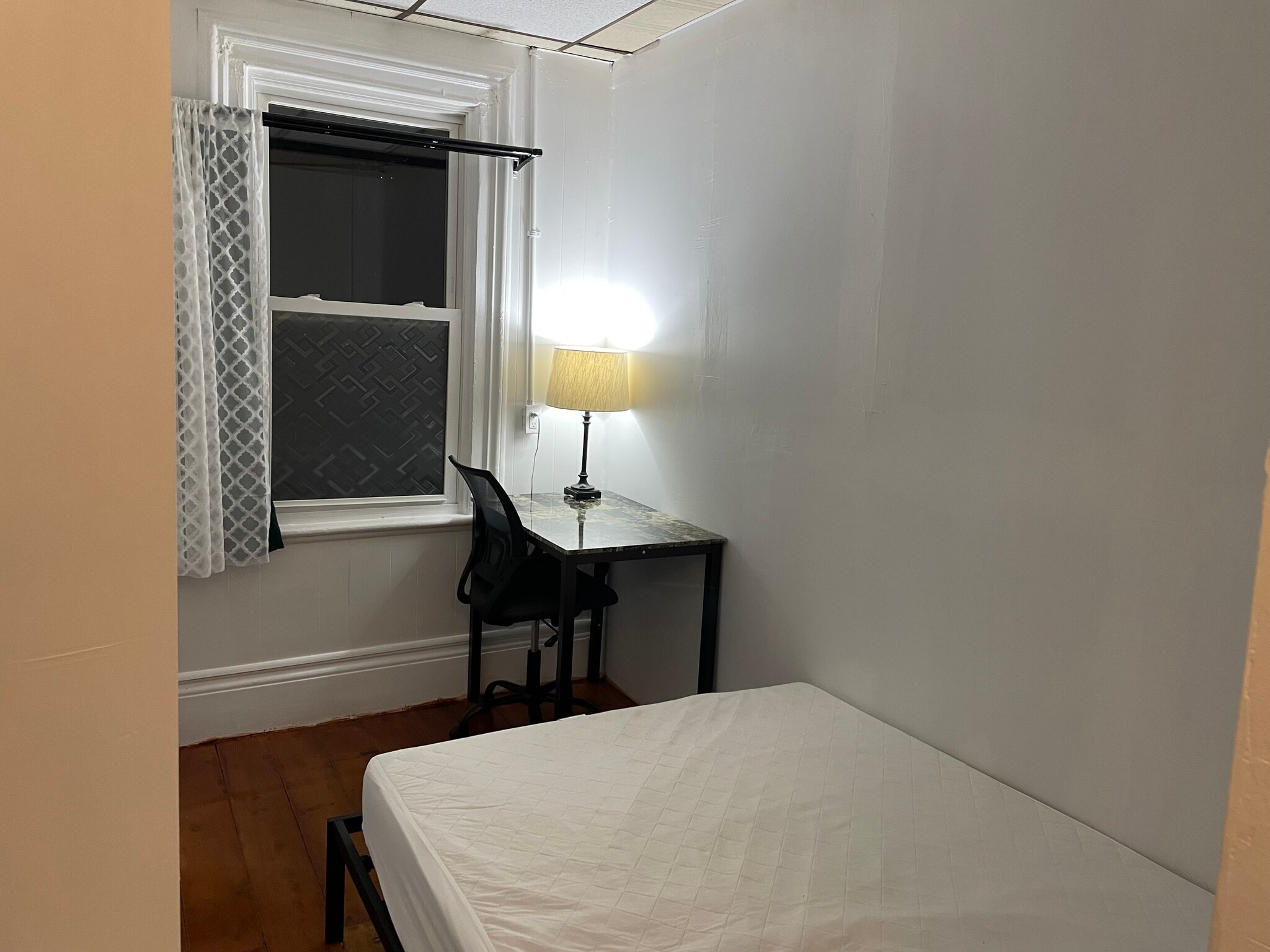 Bedroom - 1849 Highland Ave