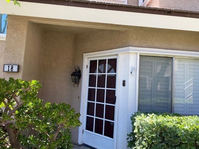 Building Photo - Welcome to the beautiful neighborhood of W...