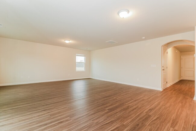 Building Photo - 590 Wilkins Rd, Midway, GA