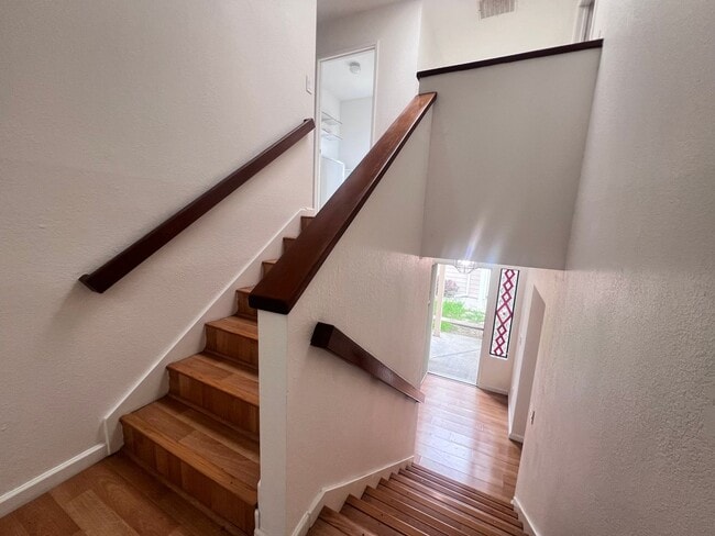 Building Photo - Two Story 3 Bed/Bath Single Family Home In Milpitas, Ca. For Rent!!! $500 OFF FRIST MONTHS RENT!