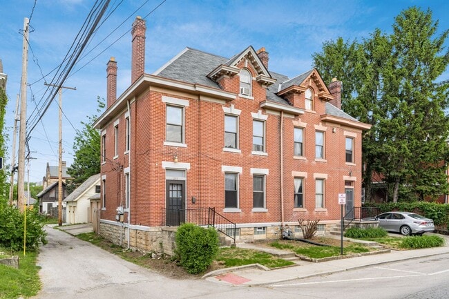 Building Photo - 277 S Champion Ave