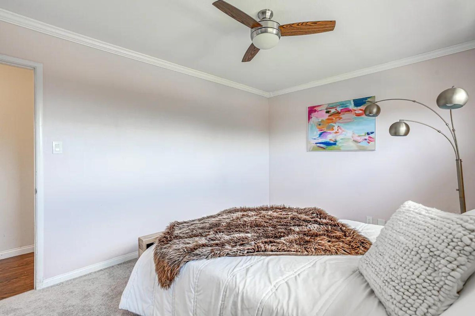 Building Photo - 1338 Thais Ln