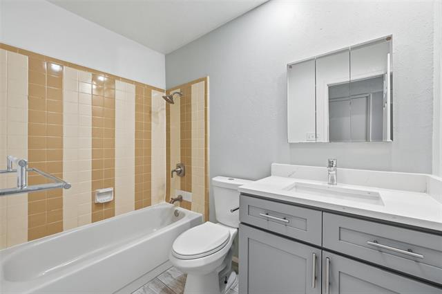 Building Photo - 2102 Lewis Trail