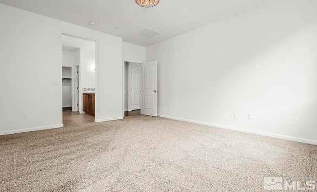 Building Photo - 5154 Ironstone Cir