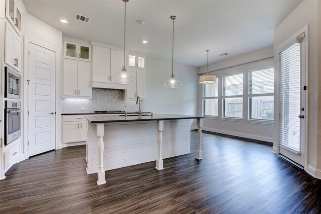Building Photo - 4802 Gingerwood Trace Ln
