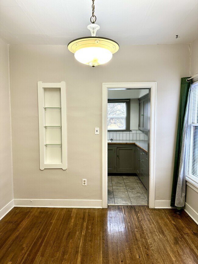 Building Photo - 423 S Coeur d'Alene St