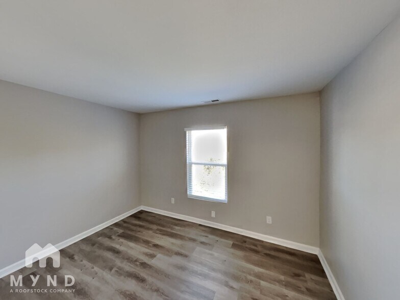 Building Photo - 10700 Parnie Ct
