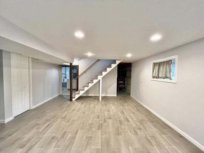 Building Photo - 3700 Woodridge Ave