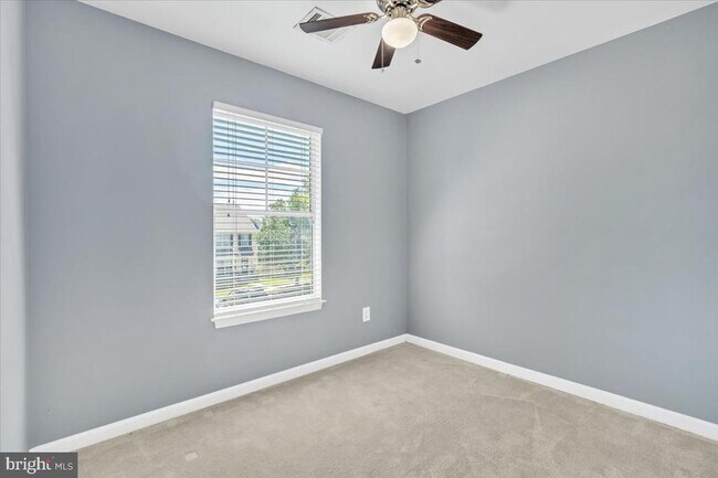 Building Photo - 11616 Nellings Pl