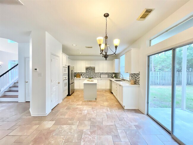 Building Photo - 11 Dalea Pl