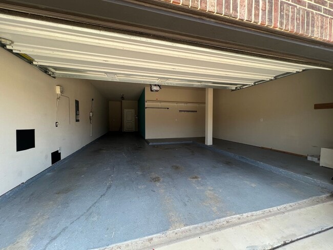 Building Photo - Fort Worth Texas Homes For Rent Viridian A...