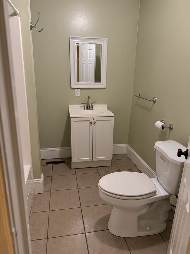 1st Floor Bathroom - 165 43rd St