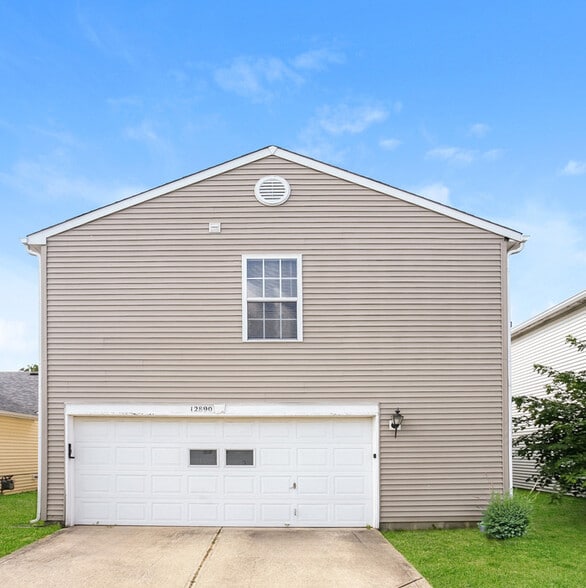 Building Photo - 12890 Freedom Dr