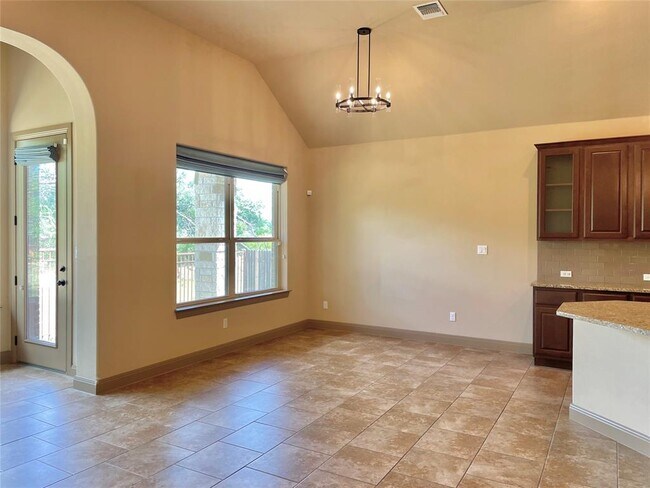 Building Photo - 3021 Portulaca Dr