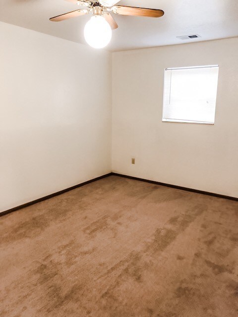 Building Photo - 2136 Stirrup Ln