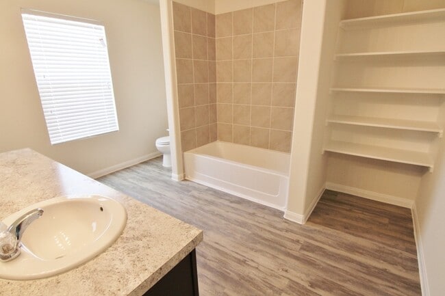 Building Photo - 13146 Withee Path Ln