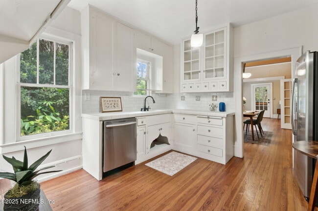 Building Photo - 3655 Walsh St