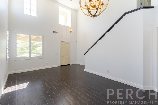 Building Photo - 3770 Dunbarton Way