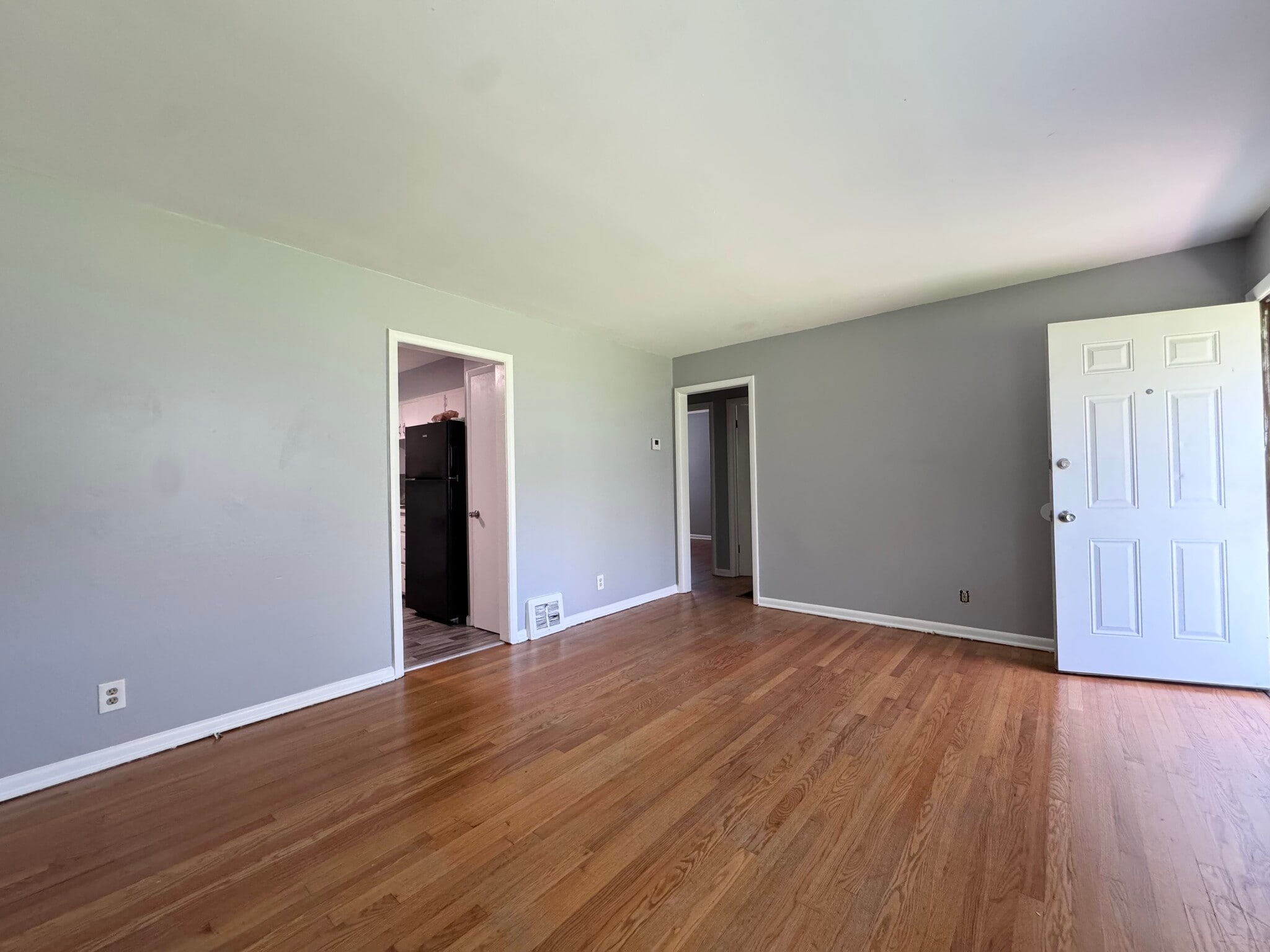 Building Photo - 4511 Virginia Ave