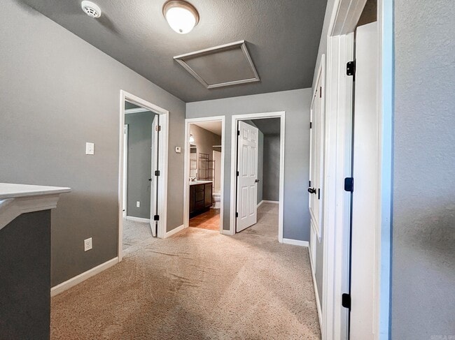 Building Photo - 74 Earnhardt Cir