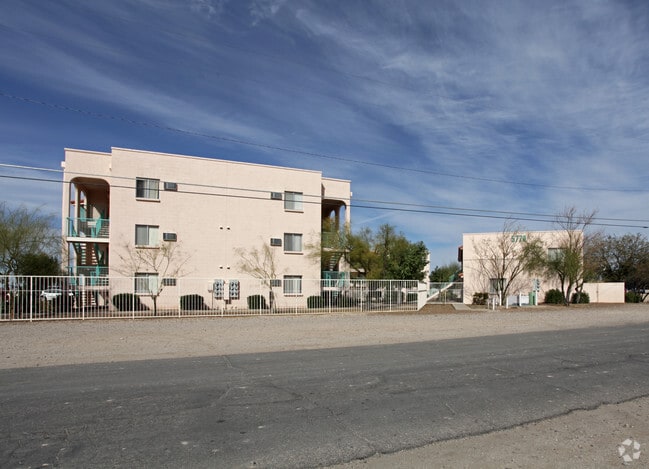 Building Photo - Drexel Plaza Apartments