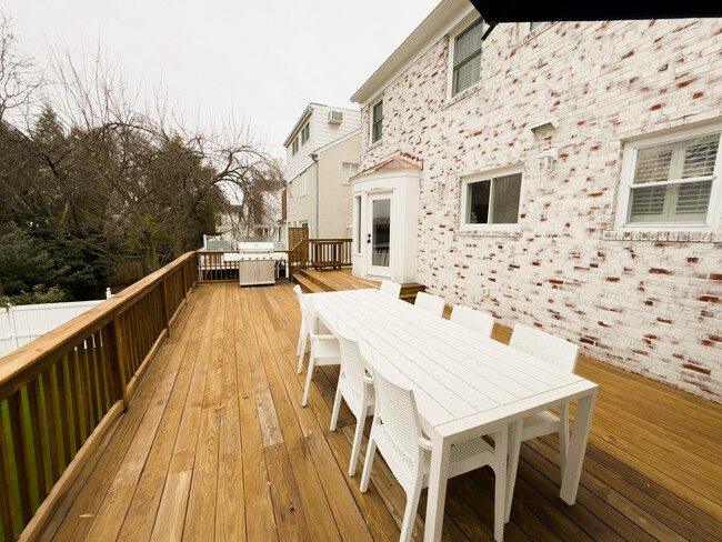 Wonderful Deck for Entertaining - 3227 45th St NW