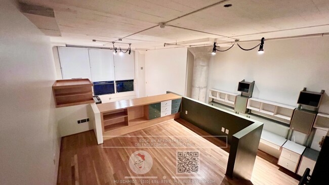 Building Photo - Fantastic space at Emeryville Warehouse Lo...
