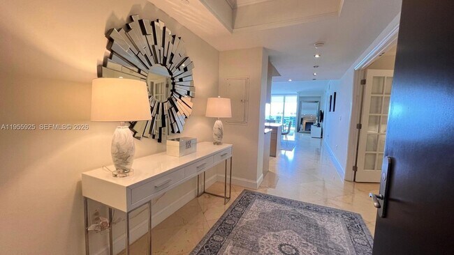 Building Photo - 1830 S Ocean Dr