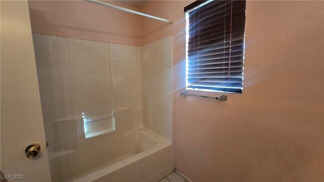 Building Photo - 7308 Wandering St