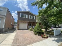 Building Photo - 264 Sandalwood Dr