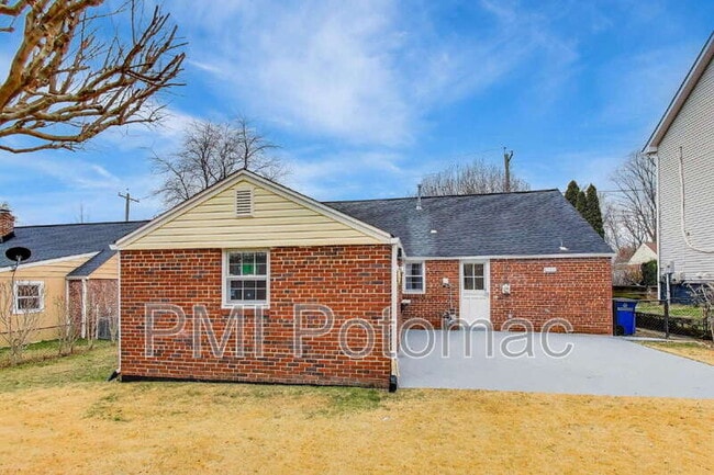 Building Photo - 12609 Holdridge Rd