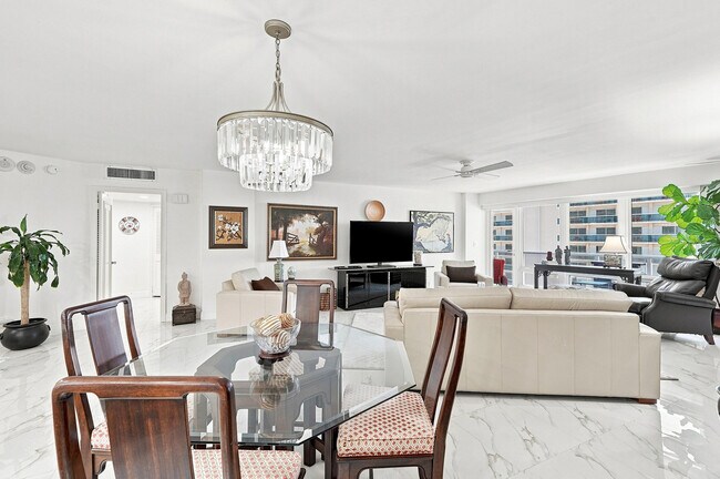 Building Photo - 4100 Galt Ocean Dr