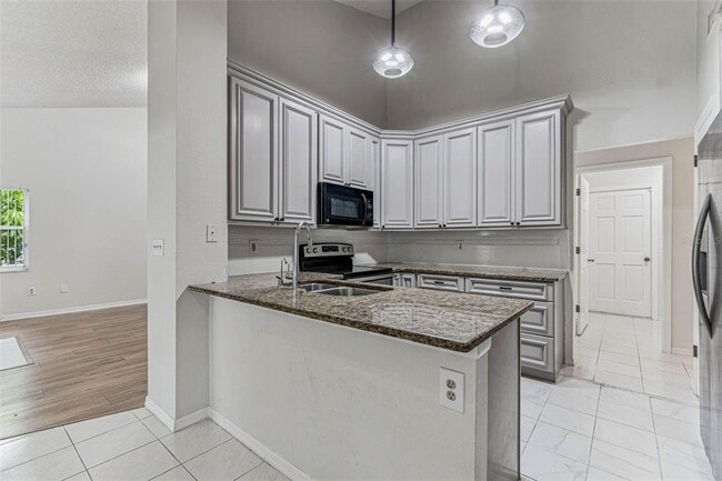 Building Photo - 7206 Ridgeport Dr