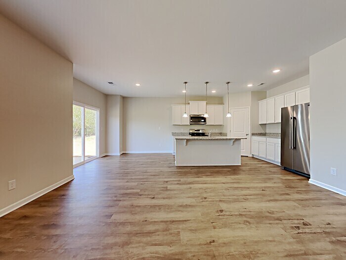 Building Photo - 449 Hager Lake Rd
