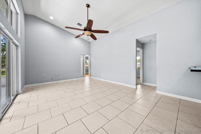 Building Photo - 16105 Temple Blvd
