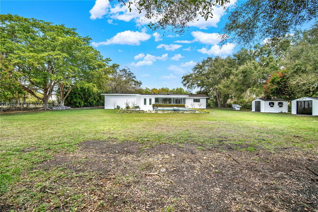 Building Photo - 9790 SW 136th St