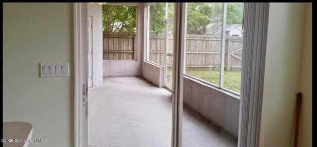 Building Photo - 3315 Casi Dr