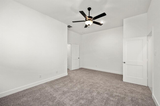 Building Photo - 7810 Starfish Arbor Dr