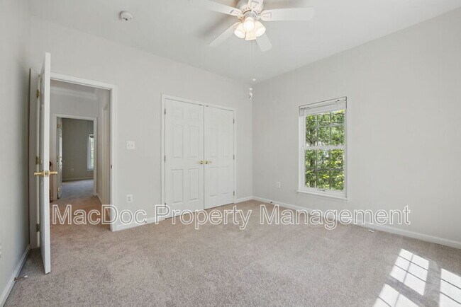 Building Photo - 11402 Chivalry Chase Ln