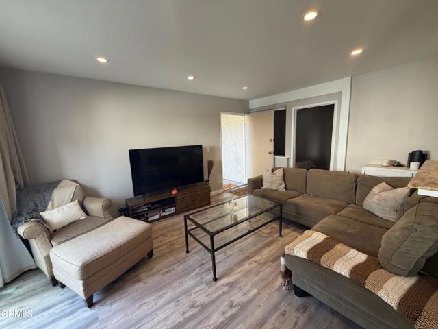 Building Photo - 28947 Thousand Oaks Blvd