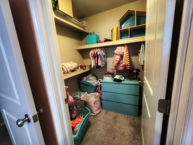 Building Photo - 13788 Grandeur Ave