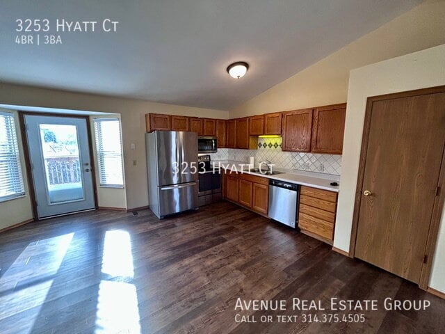 Building Photo - 3253 Hyatt Ct