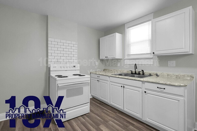 Building Photo - 864 Fairwood Ave