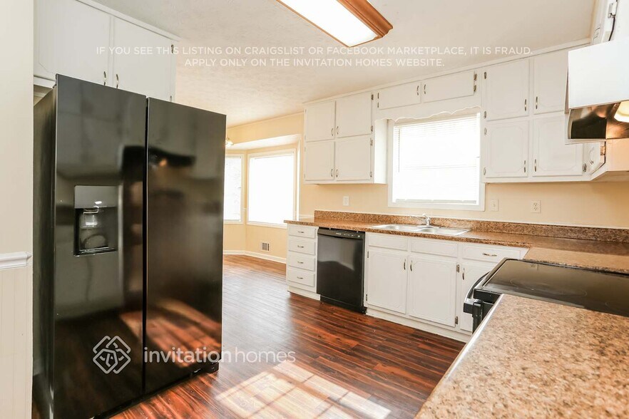 Building Photo - 75 Autumn Cove