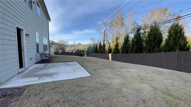 Building Photo - 5406 Town Square Way