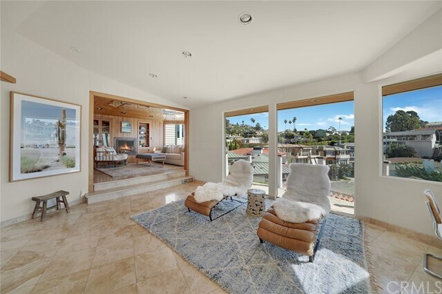 Building Photo - 37 Emerald Bay