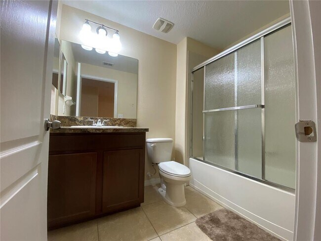 Building Photo - 11903 Greengate Dr