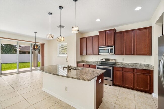 Building Photo - 5401 Suncatcher Dr