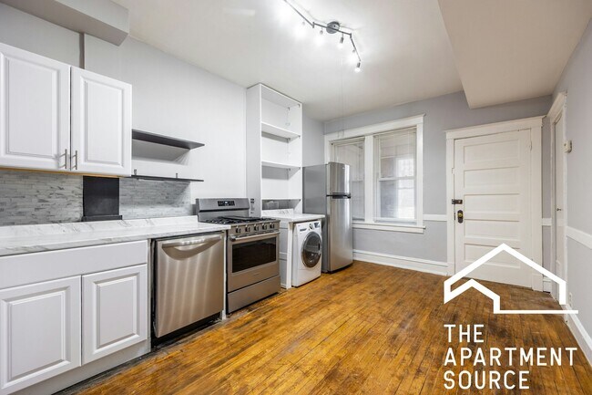 Building Photo - 853 N Wolcott Ave