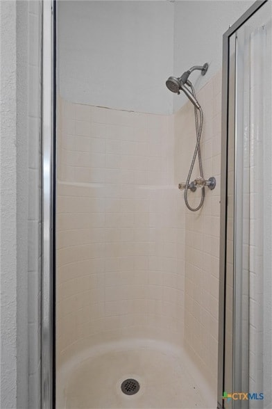 Building Photo - 204 Mallard Cove